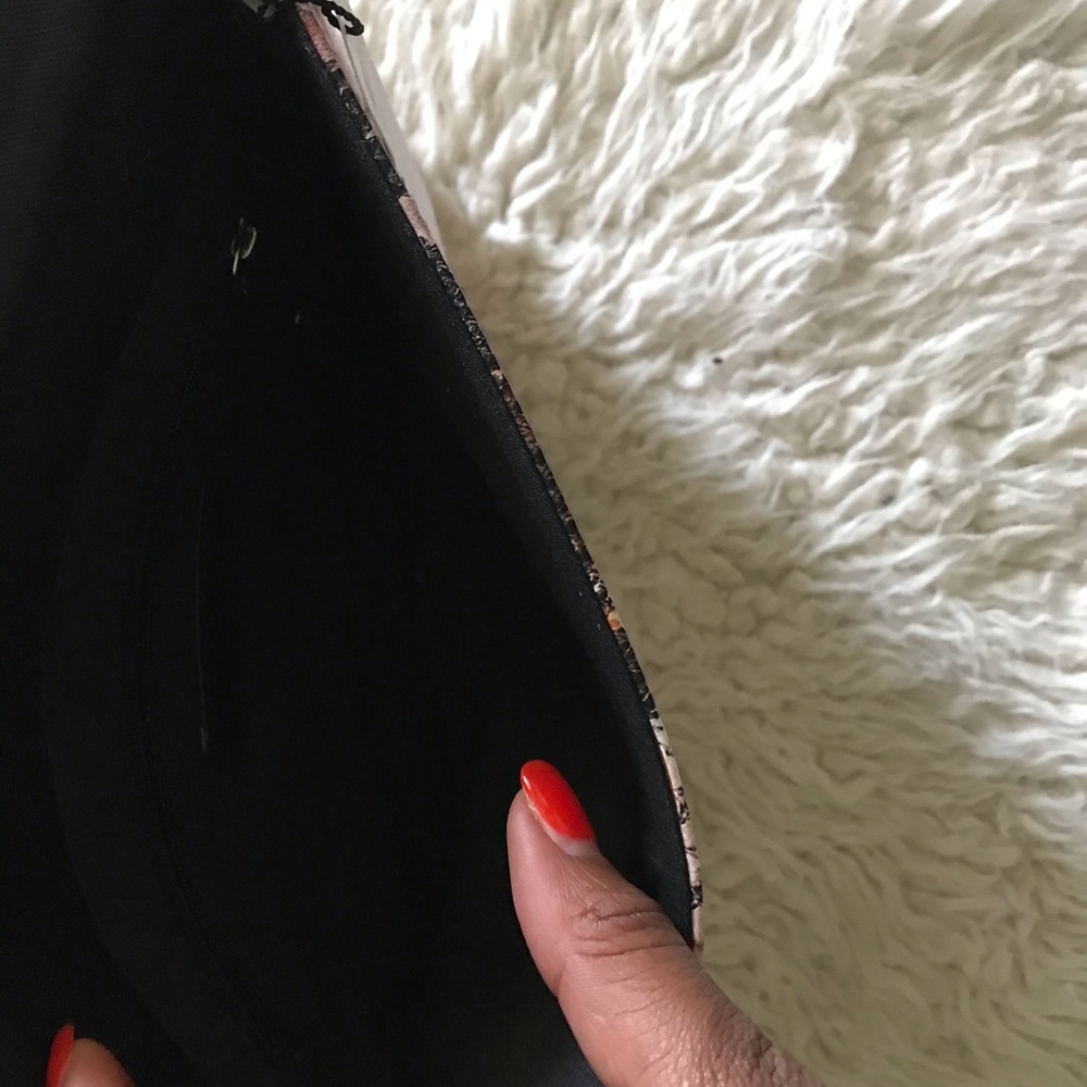 Bcbgeneration Clutch - image 4